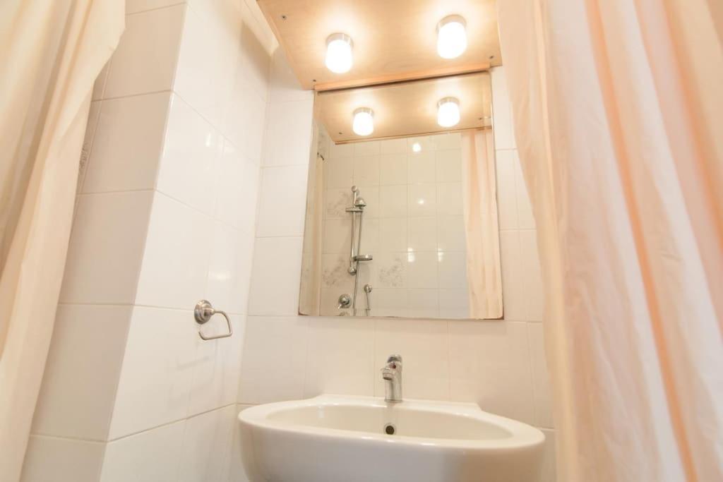 Romantic Apt In San Frediano Florens Exteriör bild